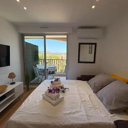 Magnifique Piscine Daire *