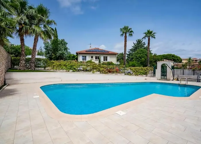 Magnifique Piscine * Sainte-Maxime